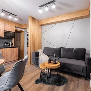 apartament-love-tatras.zakopanehotels.org/